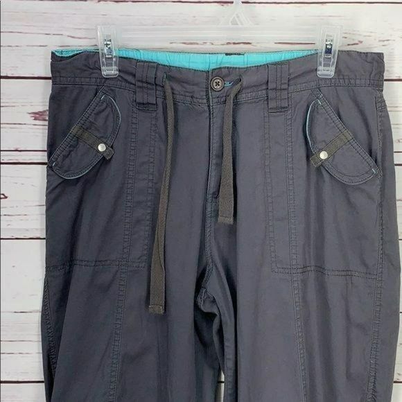 Natalie and Me Gray‎ Medium cotton Capri Cargo Pants - Picture 3 of 12